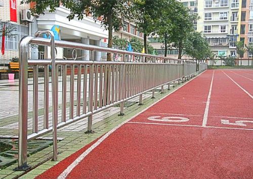 喜有沃不銹鋼護(hù)欄.jpg